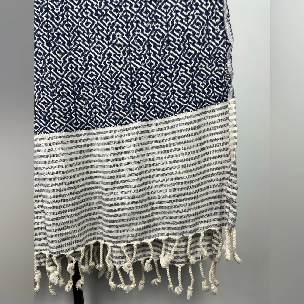Textured Blue White‎ Striped Rectangular Scarf Beach Throw Blanket Fringe Hem